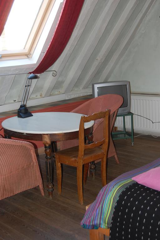 B&B Geertje Henckens Гент Номер фото